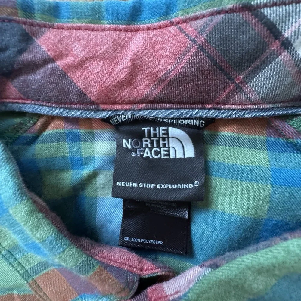 The North Face Plaid Flannel Pockets Long Sleeve Button Up Men's‎ Size L